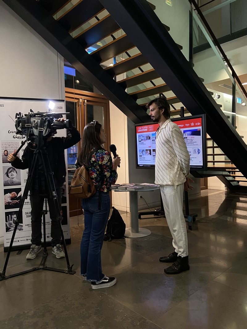Salomão Soares interviewed by the press, Guarda, Portugal